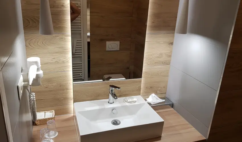 Hotel Zena Hvz - Hsvt 