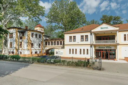 Hotel Anna Villa - H�sv�t (min. 2 �j)