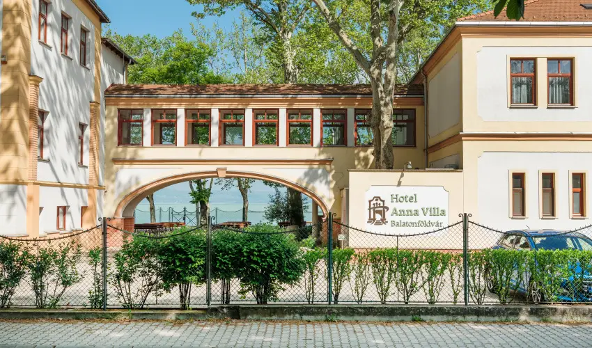 Hotel Anna Villa Balatonfldvr - Hsvt