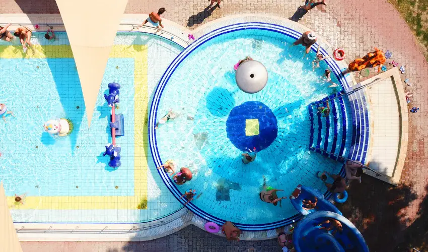 Therm�l Apartmanh�z Kom�rom - H�sv�t