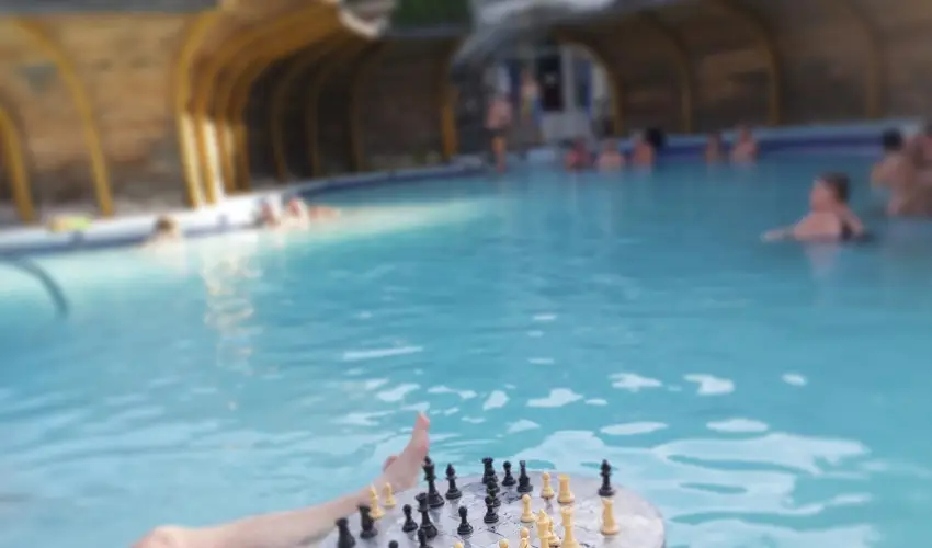 Therm�l Apartmanh�z Kom�rom - H�sv�t