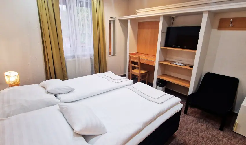 Therm�l Apartmanh�z Kom�rom - H�sv�t