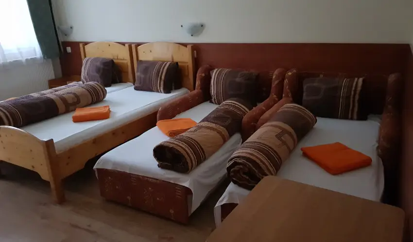 Hungria Panzi Miskolctapolca - Hsvt (min. 2 j)