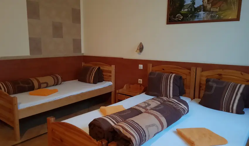 Hungria Panzi Miskolctapolca - Hsvt (min. 2 j)