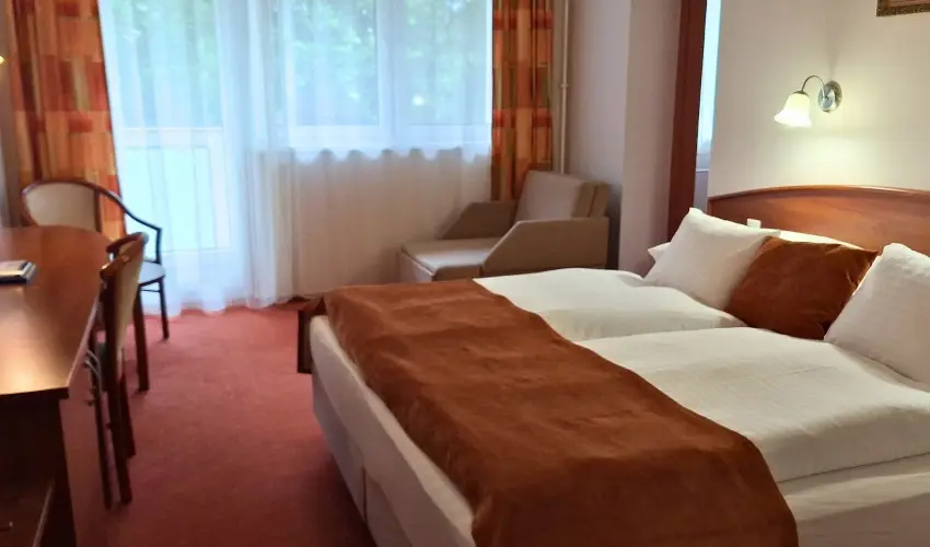 Hungarospa Thermal Hotel Hajdszoboszl - Hsvt (min. 2 j)