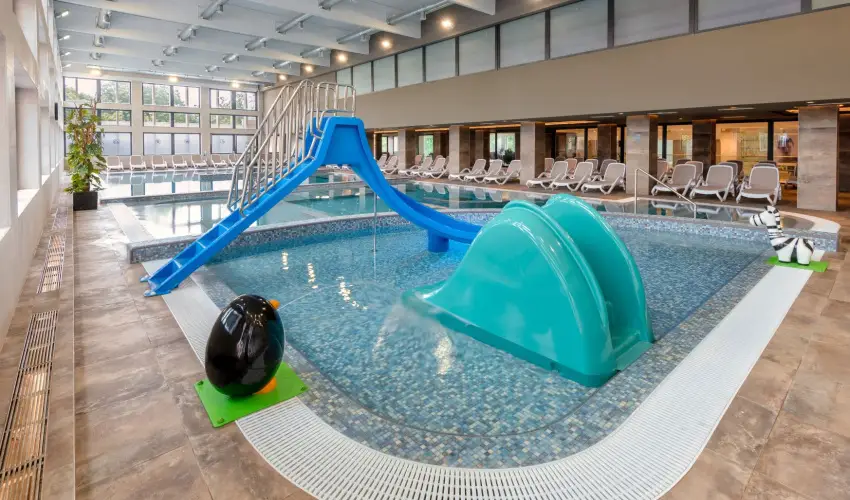 Hunguest Hotel B�l Resort Balatonalm�di - H�sv�ti h�tv�ge (min. 3 �j)