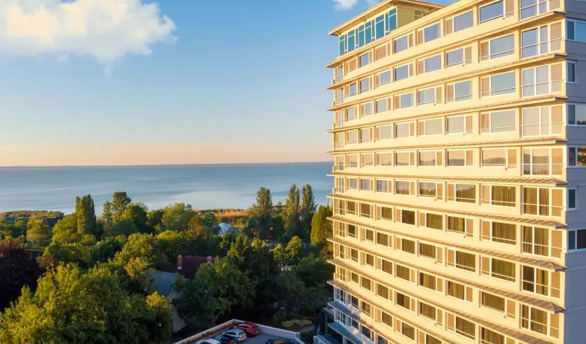 Hunguest Hotel B�l Resort Balatonalm�di - H�sv�ti h�tv�ge (min. 3 �j)