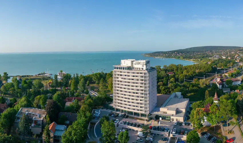 Hunguest Hotel B�l Resort Balatonalm�di - H�sv�ti h�tv�ge (min. 3 �j)
