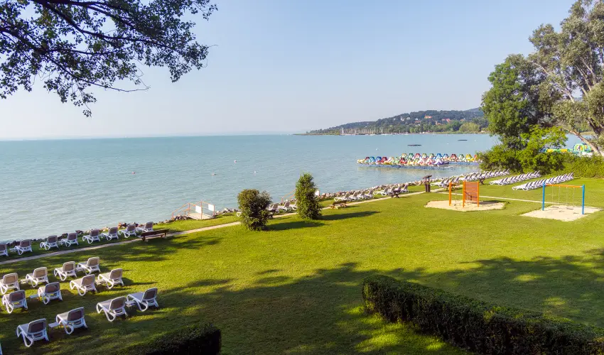 Hunguest Hotel B�l Resort Balatonalm�di - H�sv�ti h�tv�ge (min. 3 �j)