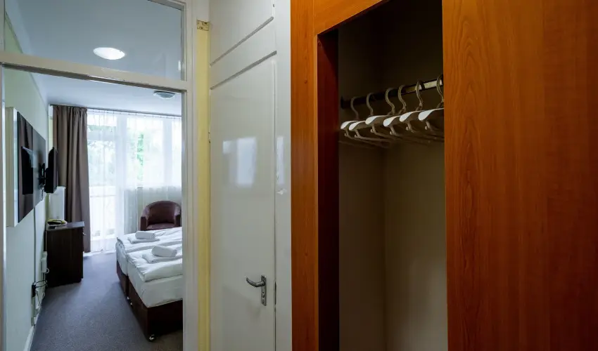 Hotel Hforrs Hajdszoboszl - Hsvt (min. 2 j)