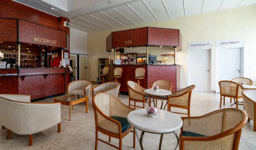 Hotel Hforrs Hajdszoboszl - Hsvt (min. 2 j)