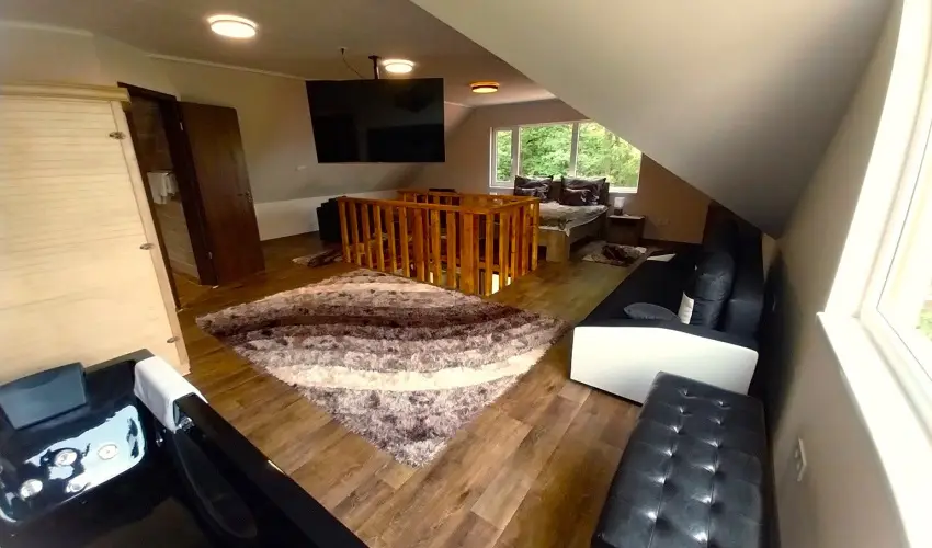 Hunor Vend�gh�z S�toralja�jhely - H�sv�t (min. 2 �j)