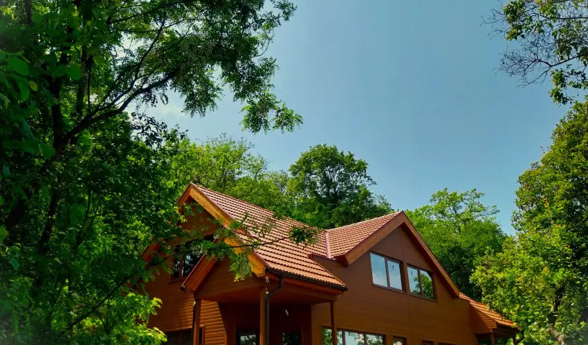 Hunor Vend�gh�z S�toralja�jhely - H�sv�t (min. 2 �j)