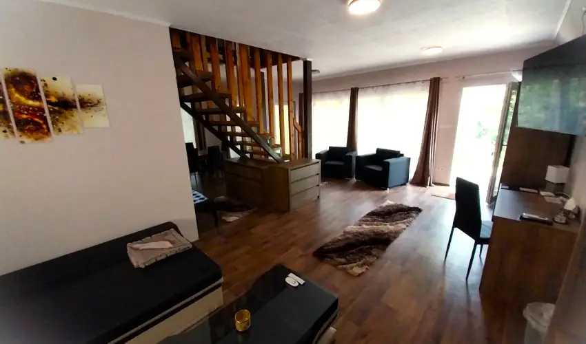 Hunor Vend�gh�z S�toralja�jhely - H�sv�t (min. 2 �j)