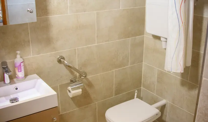 Huszr Vendghz rvnyes - Hsvt (min. 2 j)