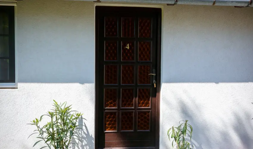 Huszr Vendghz rvnyes - Hsvt (min. 2 j)