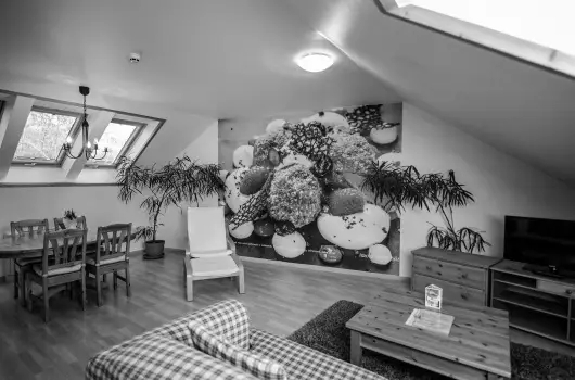 Imola Udvarh�z - H�sv�t