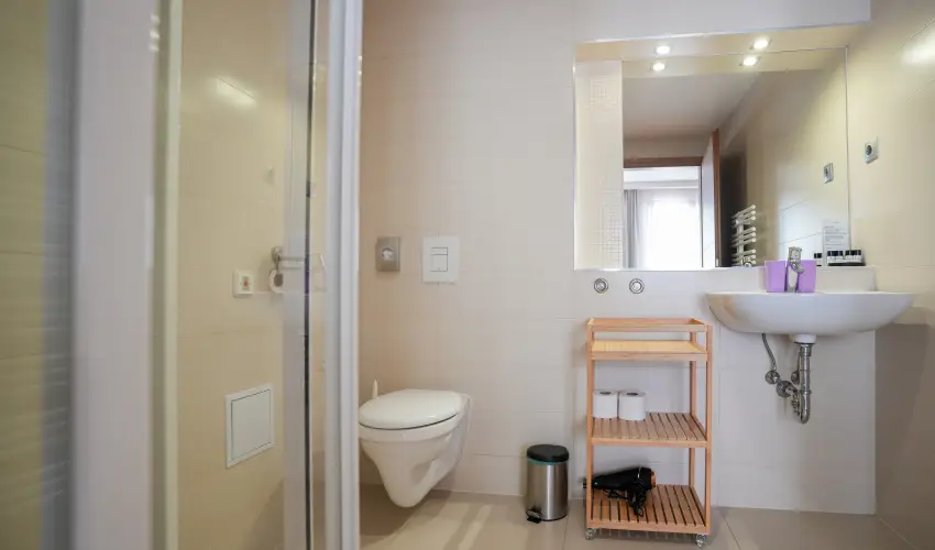 Imola Udvarh�z Eger - H�sv�t (min. 2 �j)