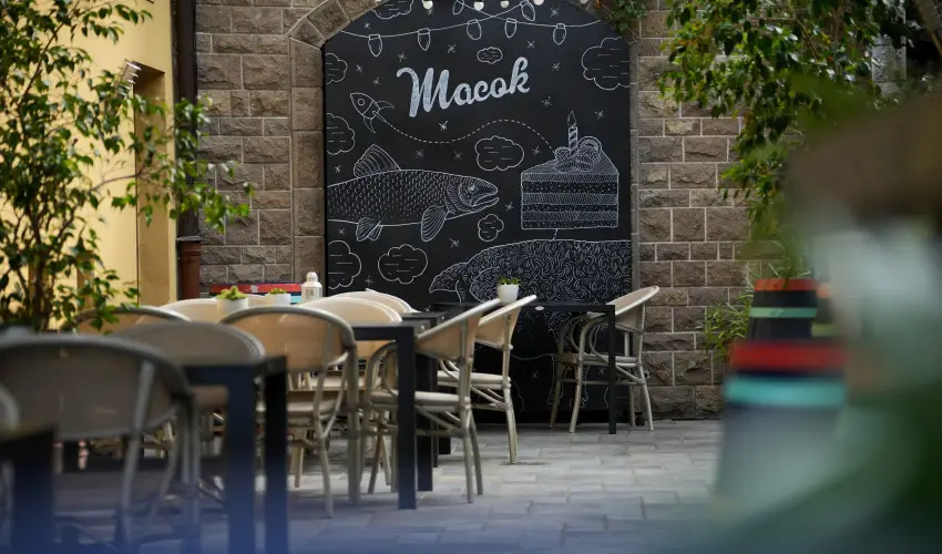 Imola Udvarh�z Eger - H�sv�t (min. 2 �j)