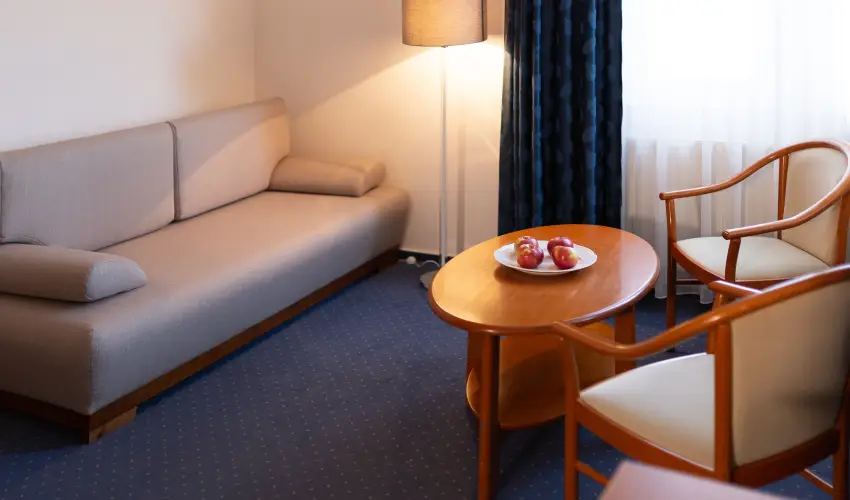 Zsanett Hotel Balatonkeresztr - Hsvt