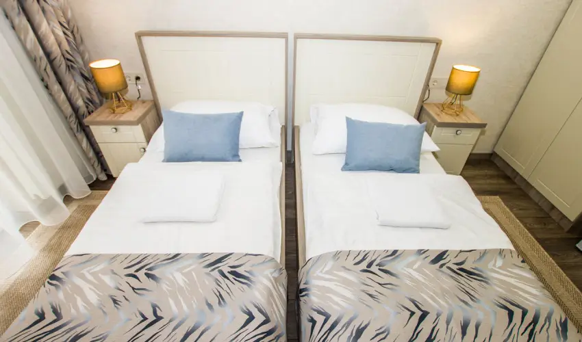 Jrja Panzi Hajdszoboszl - Hsvt