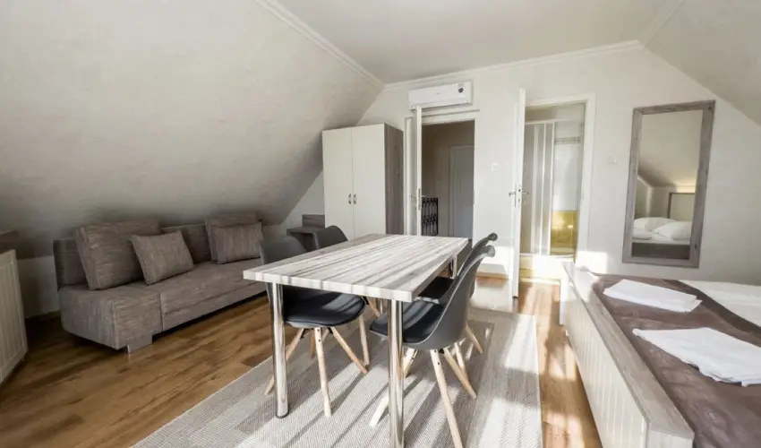 Jrja Panzi Hajdszoboszl - Hsvt