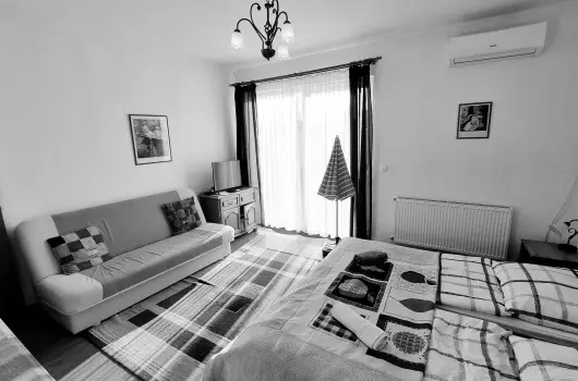 J�kai sor II. Apartman - H�sv�t (min. 3 �j)