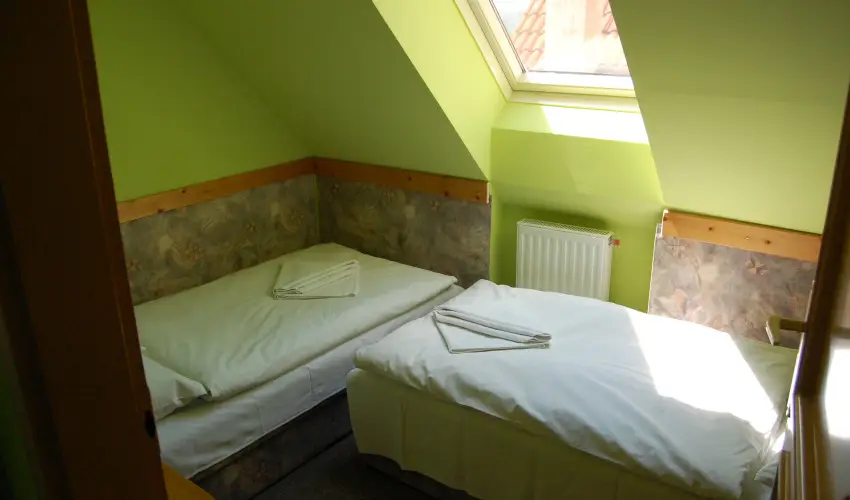 Judit Panzi Tapolca-Gyulakeszi - Hsvt (min. 2 j)