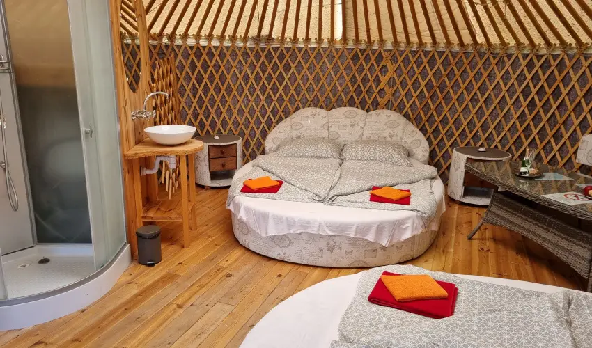 Jurta Spirit Hotel Balatongyrk - Hsvt 