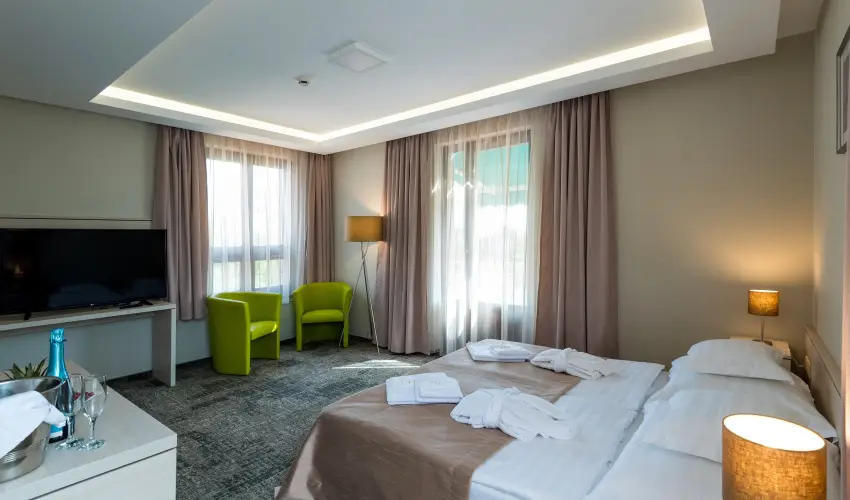 Hotel Kamilla Balmaz�jv�ros - H�sv�t (min. 2 �j)