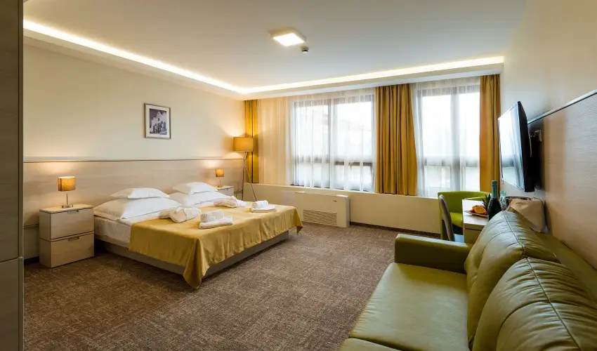 Hotel Kamilla Balmaz�jv�ros - H�sv�t (min. 2 �j)