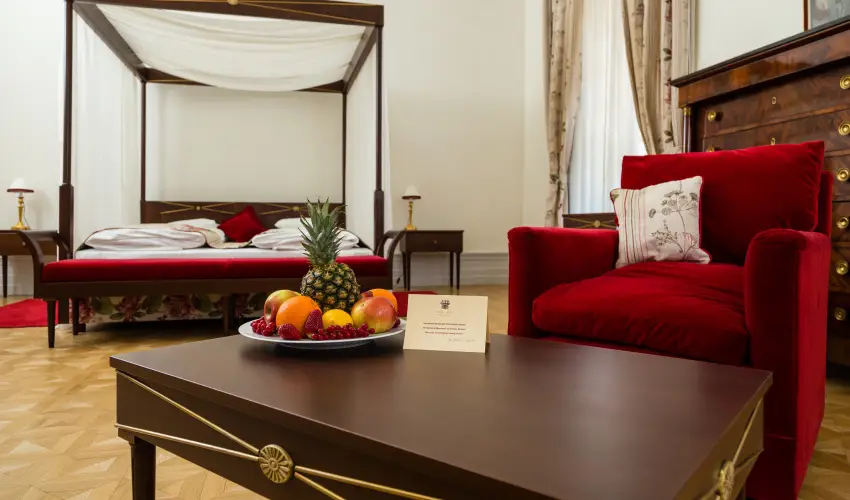 Krolyi Kastly Hotel & Restaurant  Fehrvrcsurg - Hsvt 