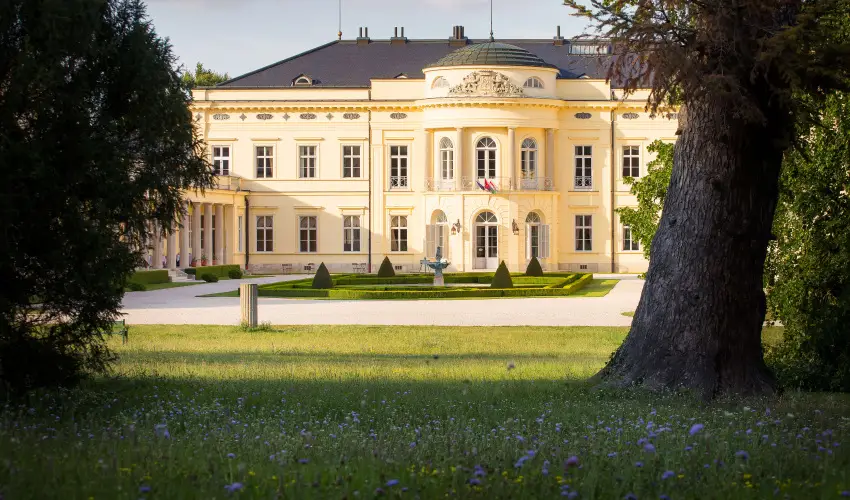 Krolyi Kastly Hotel & Restaurant  Fehrvrcsurg - Hsvt 