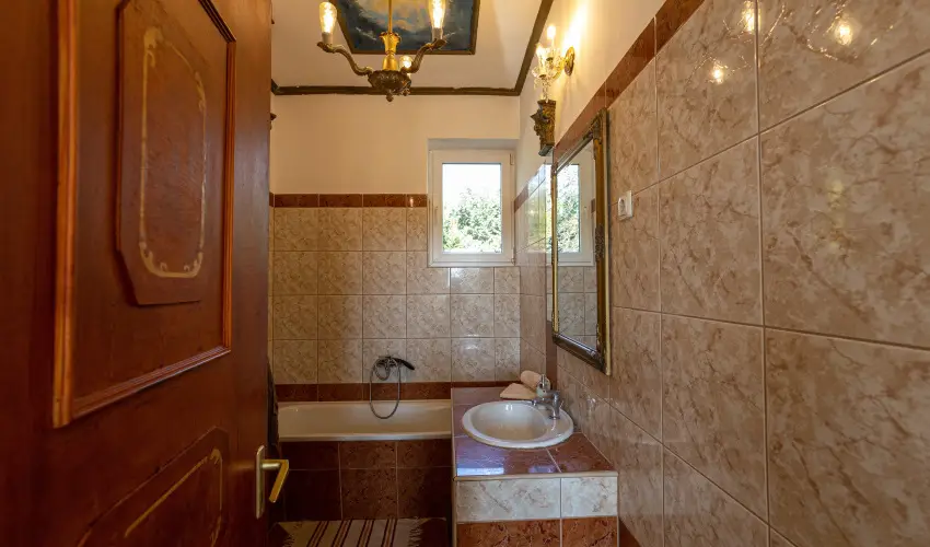 Kastello Vend�gh�z Nagykoz�r - H�sv�t (min. 2 �j)