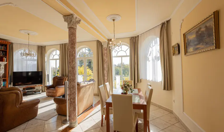 Kastello Vend�gh�z Nagykoz�r - H�sv�t (min. 2 �j)