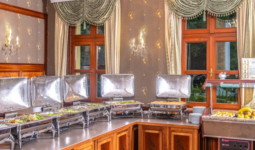 Kast�lyhotel Sasv�r Par�dsasv�r - H�sv�t (min. 3 �j)