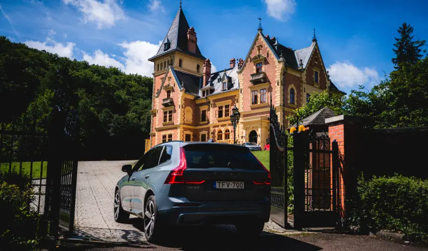 Kast�lyhotel Sasv�r Par�dsasv�r - H�sv�t (min. 3 �j)