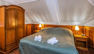 Kast�lyhotel Sasv�r Par�dsasv�r