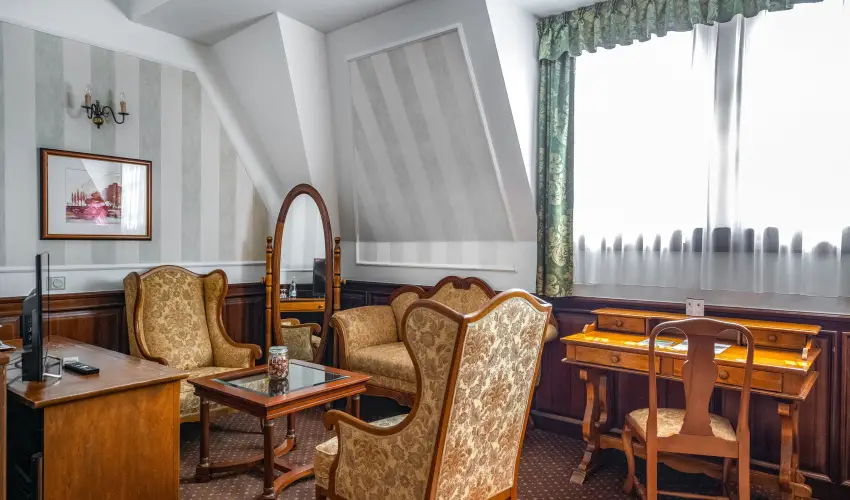 Kast�lyhotel Sasv�r Par�dsasv�r - H�sv�t (min. 3 �j)