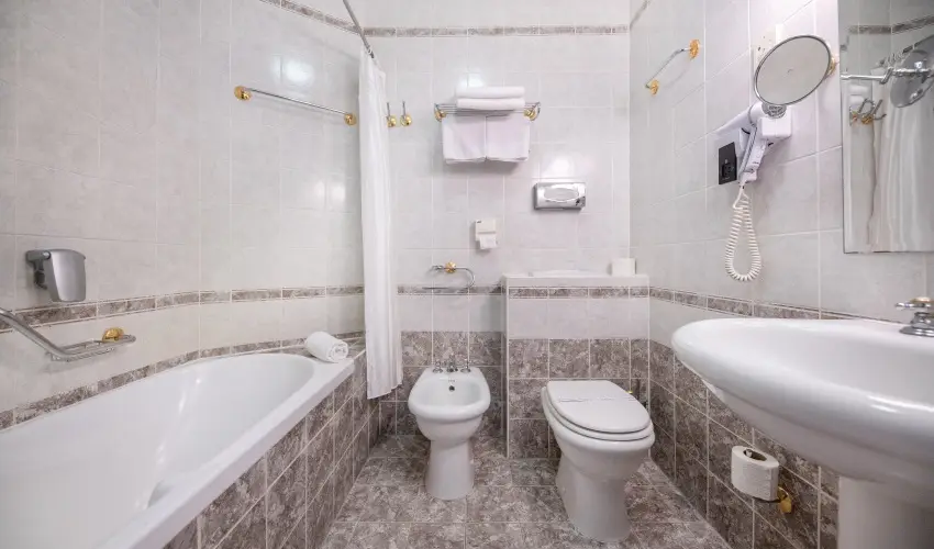 Kast�lyhotel Sasv�r Par�dsasv�r - H�sv�t (min. 3 �j)