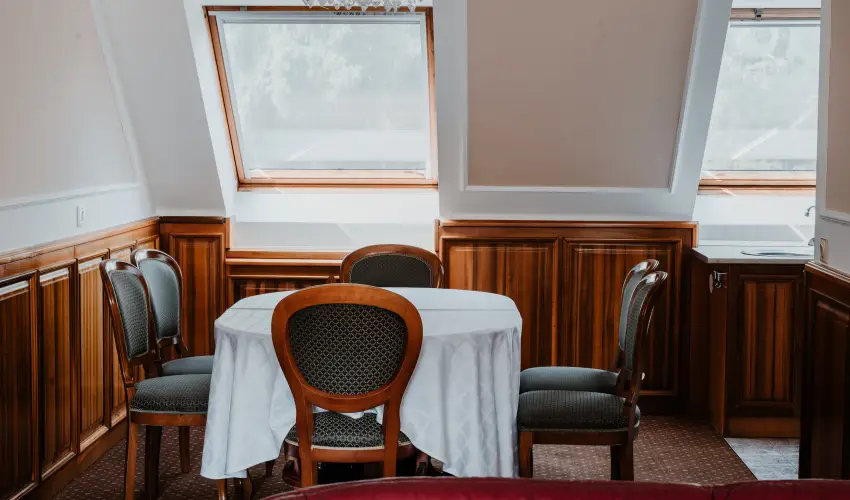 Kast�lyhotel Sasv�r Par�dsasv�r - H�sv�t (min. 3 �j)