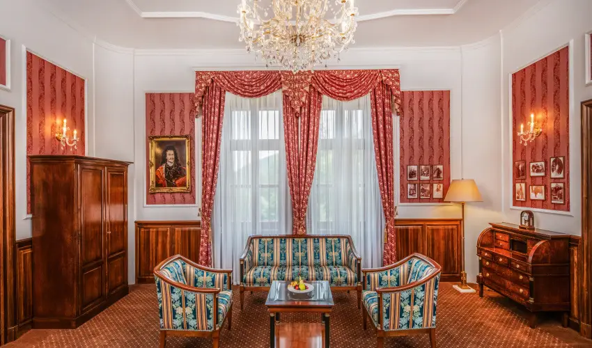 Kast�lyhotel Sasv�r Par�dsasv�r - H�sv�t (min. 3 �j)