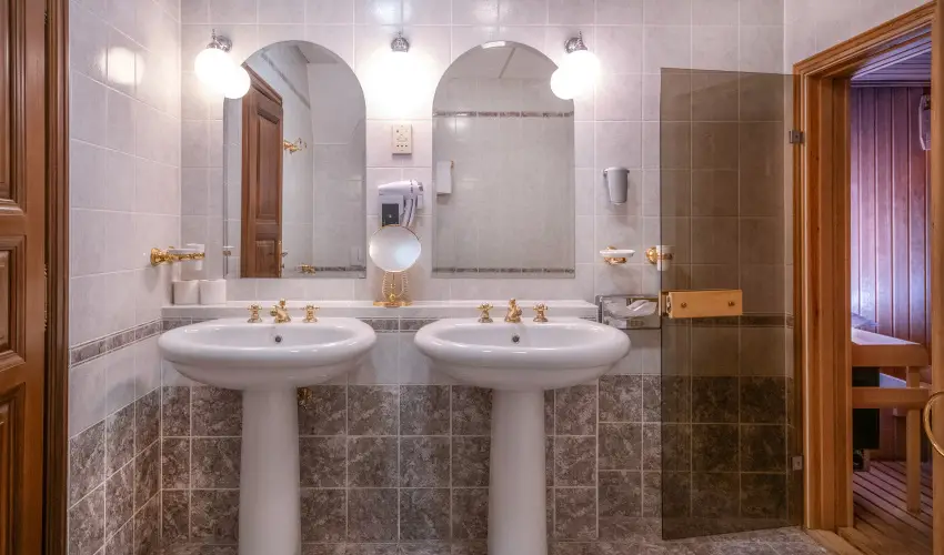 Kast�lyhotel Sasv�r Par�dsasv�r - H�sv�t (min. 3 �j)