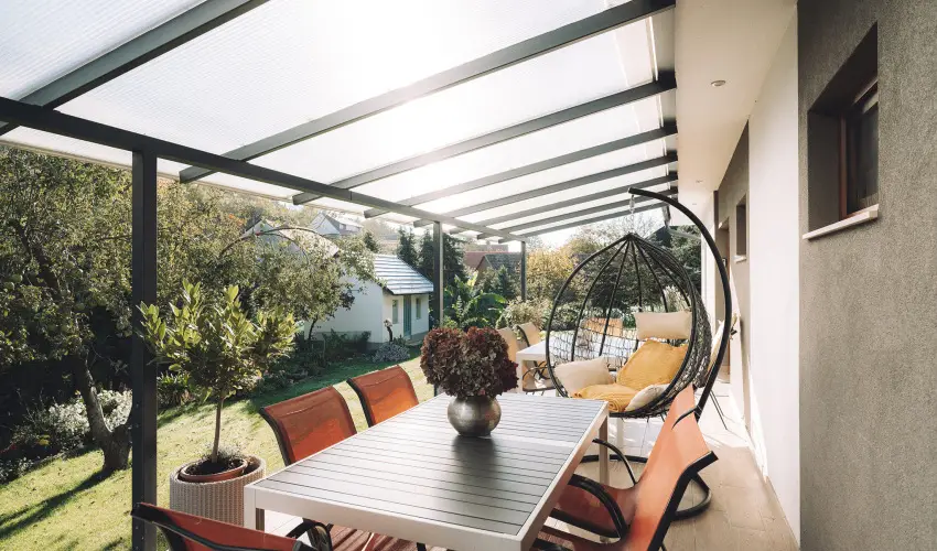 Kat�ng Vend�gh�z Tardos - H�sv�t