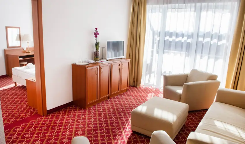 Kt Korona Konferencia & Wellness Hotel Balatonszrsz - Hsvt