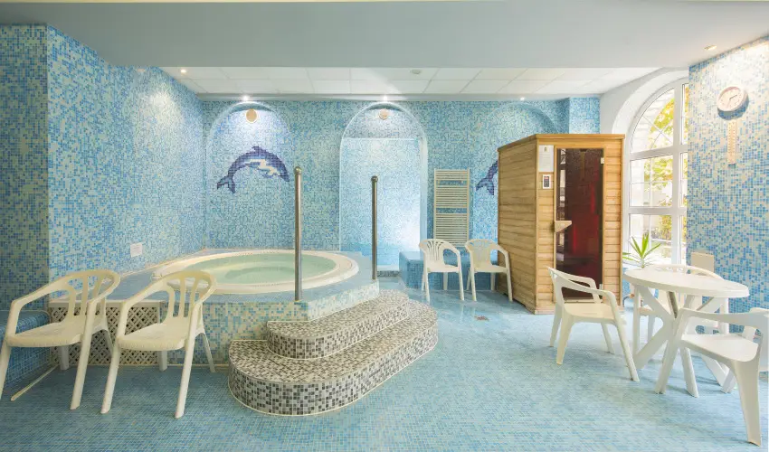 Kikelet Club Hotel Miskolctapolca - Hsvt - teljes elrefizetssel (min. 2 j)