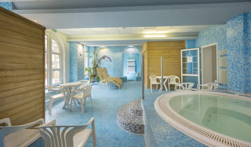 Kikelet Club Hotel Miskolctapolca - Hsvt - teljes elrefizetssel (min. 2 j)