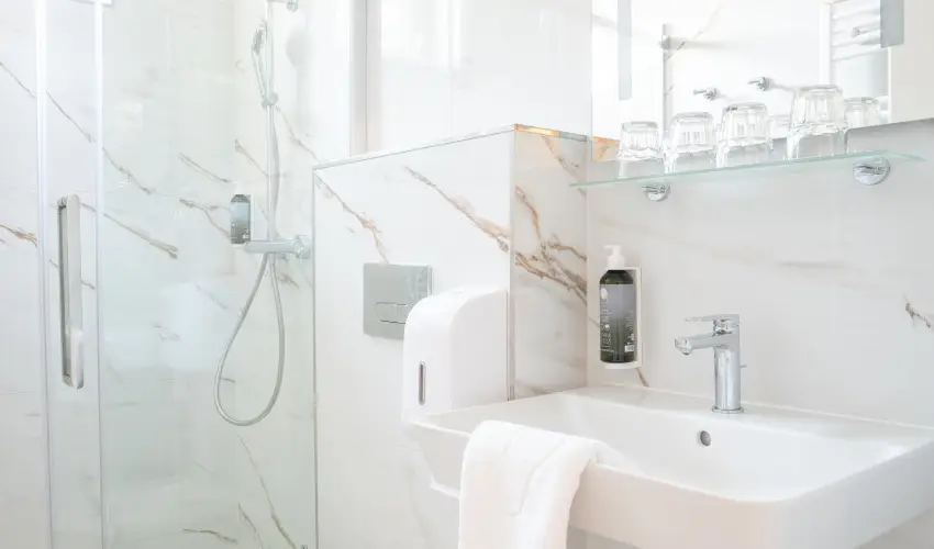 Kikelet Club Hotel Miskolctapolca - Hsvt - teljes elrefizetssel (min. 2 j)