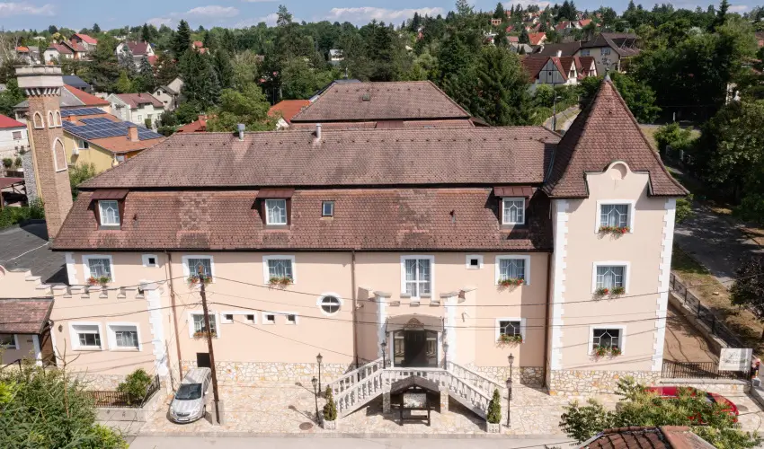 Kikelet Club Hotel Miskolctapolca - Hsvt - teljes elrefizetssel (min. 2 j)