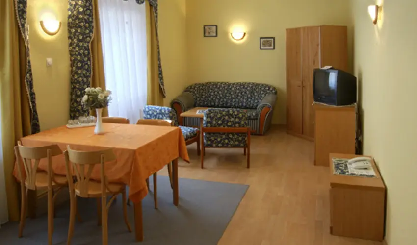 Kikelet Club Hotel Miskolctapolca - Hsvt - teljes elrefizetssel (min. 2 j)